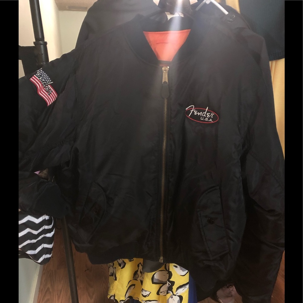 RaRe Fender guitar bomber winter puffer Black USA